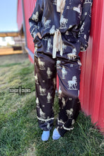 Load image into Gallery viewer, DS Black Betty Satin Sleep Set