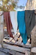 Load image into Gallery viewer, DS Pasadena Pleated Wild Rags