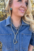 Load image into Gallery viewer, DS Mesa Moon Necklace