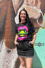 Load image into Gallery viewer, DS Desert Lips Tee