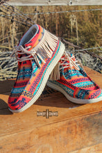 Load image into Gallery viewer, DS Maverick Moccasins