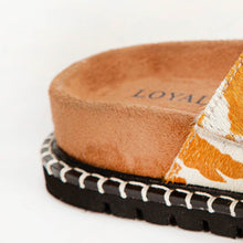 Load image into Gallery viewer, Loyal West Deen Canyon Sandals - Brown And White Cowhide
