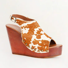 Load image into Gallery viewer, Loyal West Amelia Sandals Brown And White Cowhide