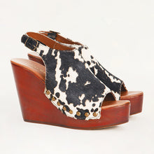 Load image into Gallery viewer, Loyal West Amelia Sandals Black And White Cowhide