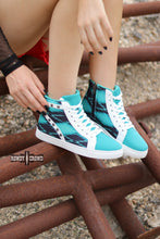 Load image into Gallery viewer, DS Heartland Hightops