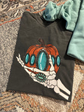 Load image into Gallery viewer, Tooled Pumpkin
