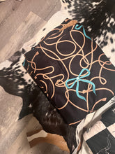 Load image into Gallery viewer, Rope &amp; Ride Blanket
