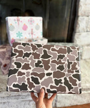 Load image into Gallery viewer, Like the West Wrapping Paper
