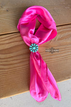 Load image into Gallery viewer, DS Concho Spice Scarf Slide
