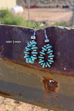 Load image into Gallery viewer, DS Seniorita Earrings
