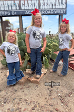 Load image into Gallery viewer, DS KIDS Happy Hereford Tee- GREY

