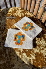 Load image into Gallery viewer, DS Thunderbird Trail Cosmetic Bag
