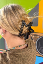 Load image into Gallery viewer, DS Hondo Hair Clip
