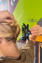Load image into Gallery viewer, DS Hondo Hair Clip
