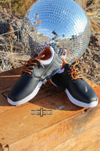 Load image into Gallery viewer, DS Stoney Creek Sneakers
