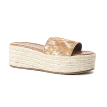 Load image into Gallery viewer, Mesa Mane Hairon Leather Sandals in Brown &amp; White
