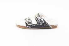 Load image into Gallery viewer, Prairie Winds Fur Comfort Hairon Leather Sandals In Black &amp; White
