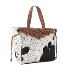Load image into Gallery viewer, Myra Yellowstone Winter Prairie Handtooled Bag in Ivory Toffee

