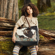 Load image into Gallery viewer, Asterias Canvas &amp; Hairon Bag
