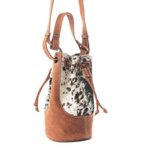Load image into Gallery viewer, Monarch LEATHER &amp; HAIRON BAGS
